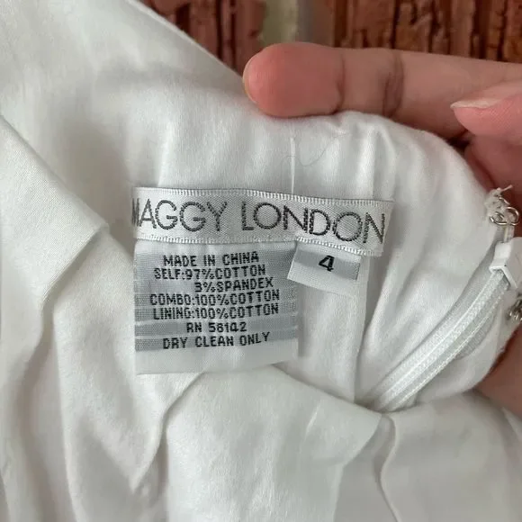 White eyelet midi dress - Picture 6 of 8